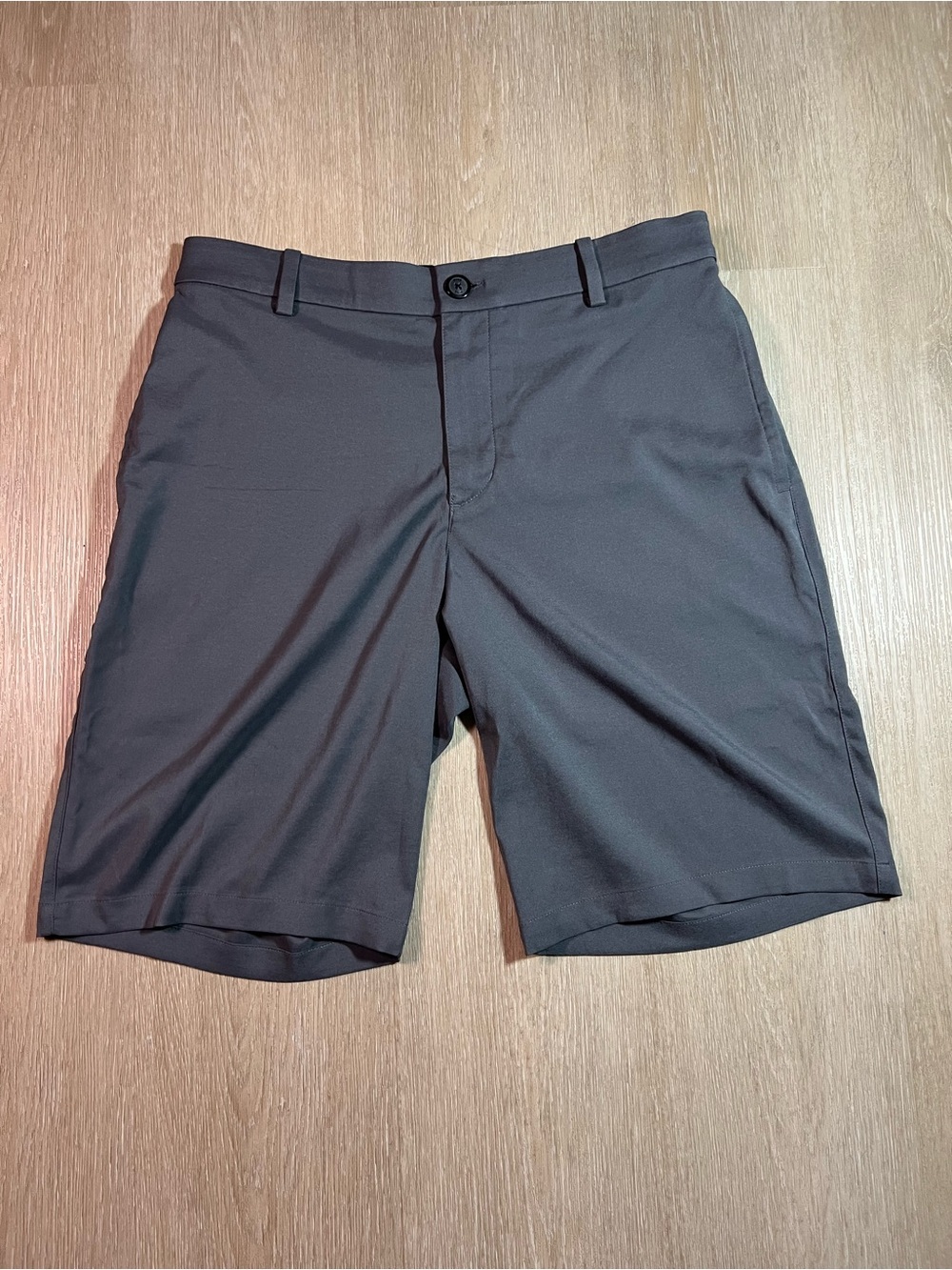 Nike Men's Gray Dri-Fit Golf Shorts Men’s Size Medium Summer Athletic Sports